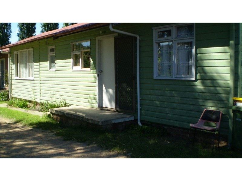 2/18 Mulach St, Cooma NSW 2630