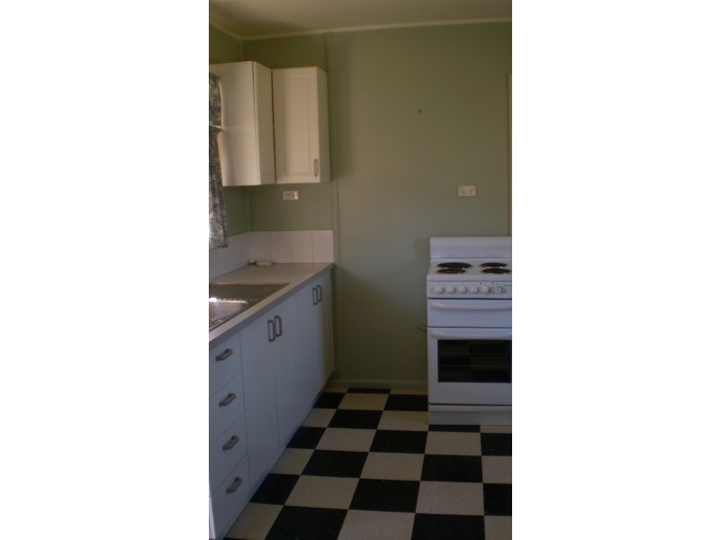 2/18 Mulach St, Cooma NSW 2630