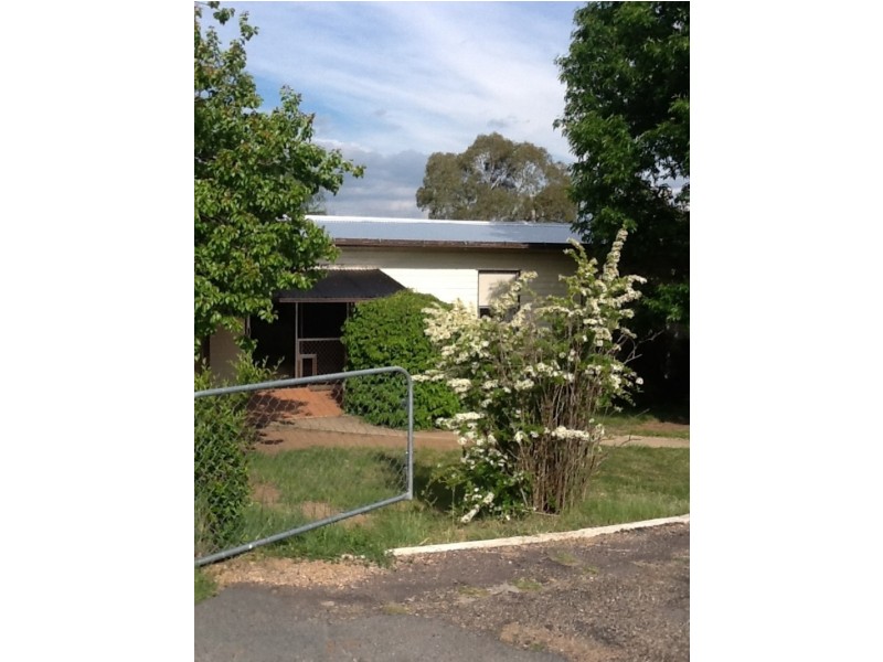 1 Jerrang Ave, Cooma NSW 2630