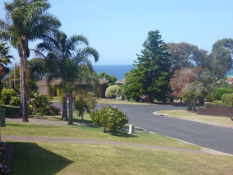 6 Telopea Crescent, Tura Beach NSW 2548