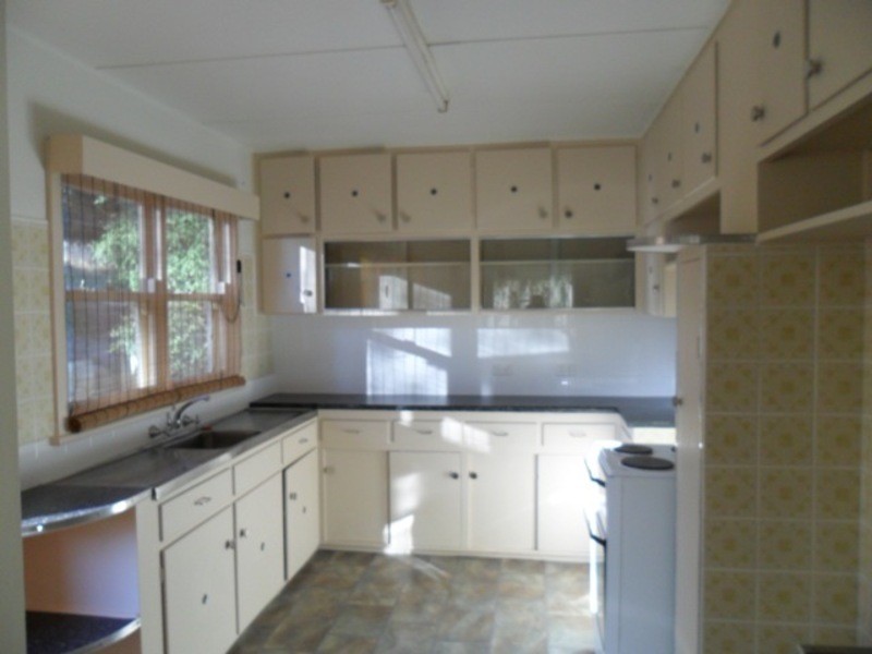 98 Massie St, Cooma NSW 2630