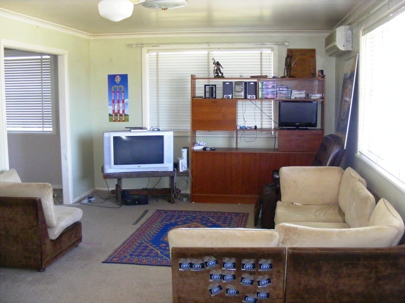 122 Rawlinson Street, Bega NSW 2550