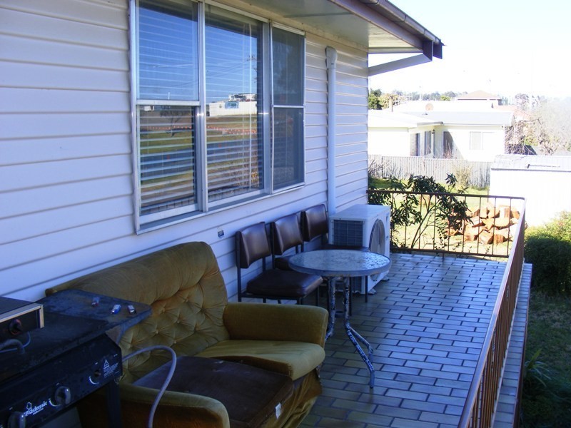 122 Rawlinson Street, Bega NSW 2550