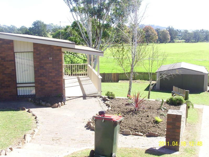 19 Kooringal Place, Bega NSW 2550