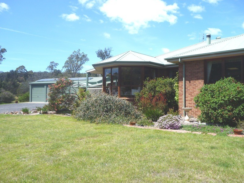 32  Tickalara Close, Bournda NSW 2550
