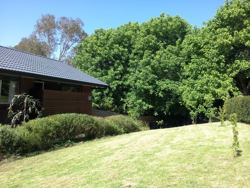 10 Gregory Way, Bega NSW 2550