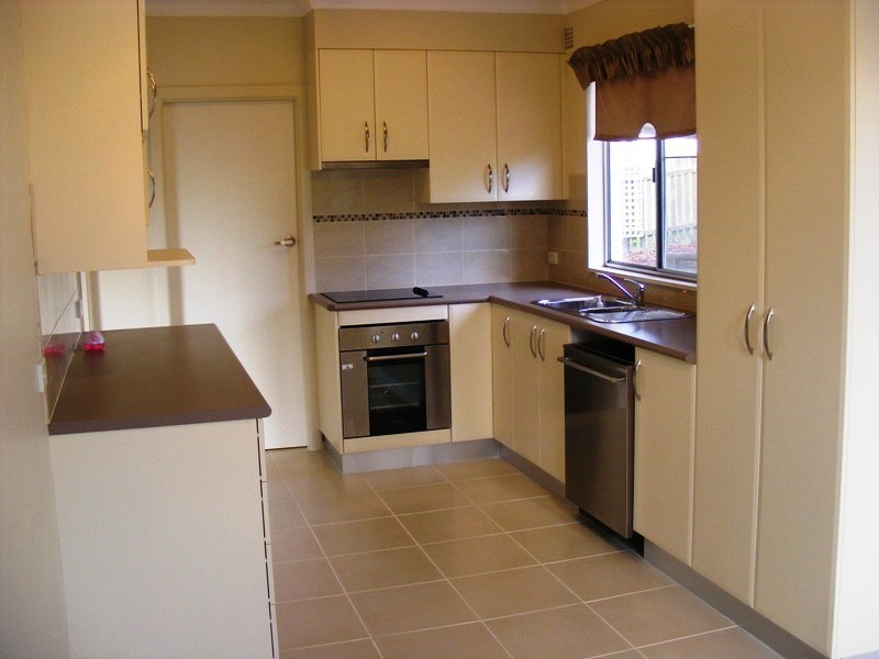 39 Meringo Street, Bega NSW 2550