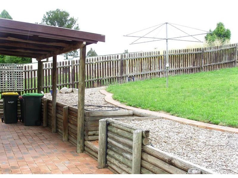 39 Meringo Street, Bega NSW 2550