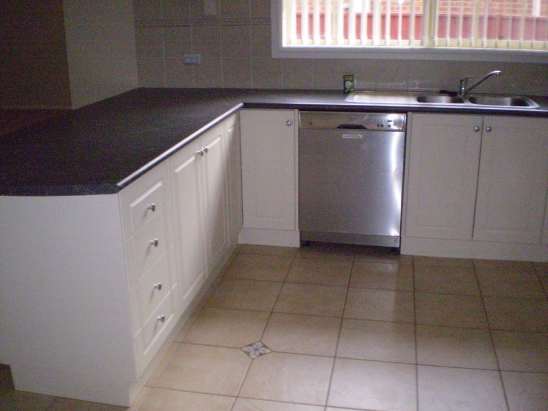 2/67 Baron St, Cooma NSW 2630