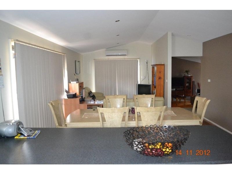 24 Stratos Place, Cooma NSW 2630