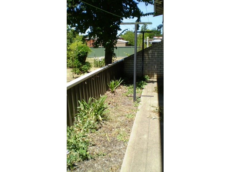 1/16 Murray st, Cooma NSW 2630