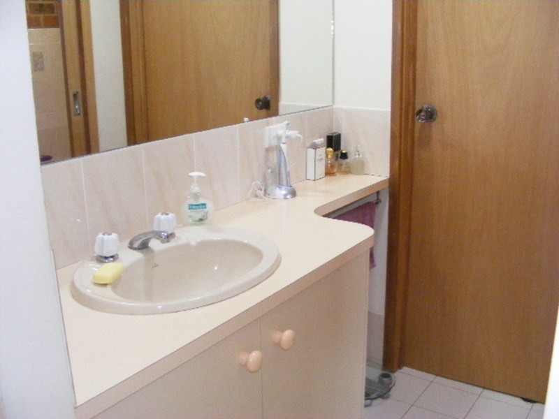 2/6 Narregol Street, Pambula NSW 2549