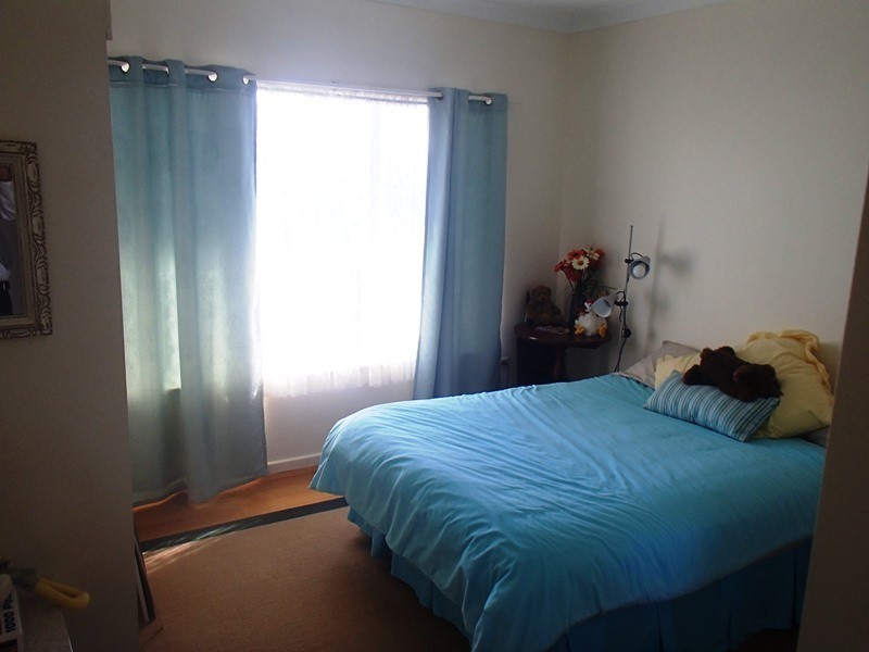 2 Bronwyn Close, Merimbula NSW 2548