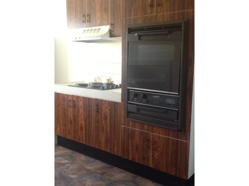 7  High Street, Bombala NSW 2632