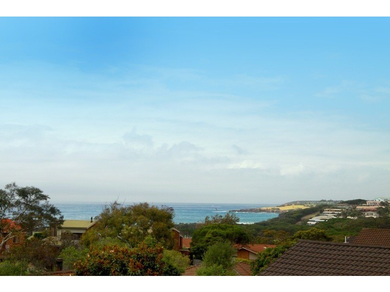 5 Hakea Place, Tura Beach NSW 2548