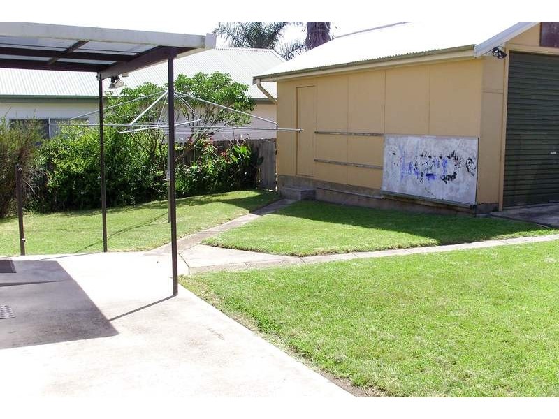 78 Ravenswood St, Bega NSW 2550