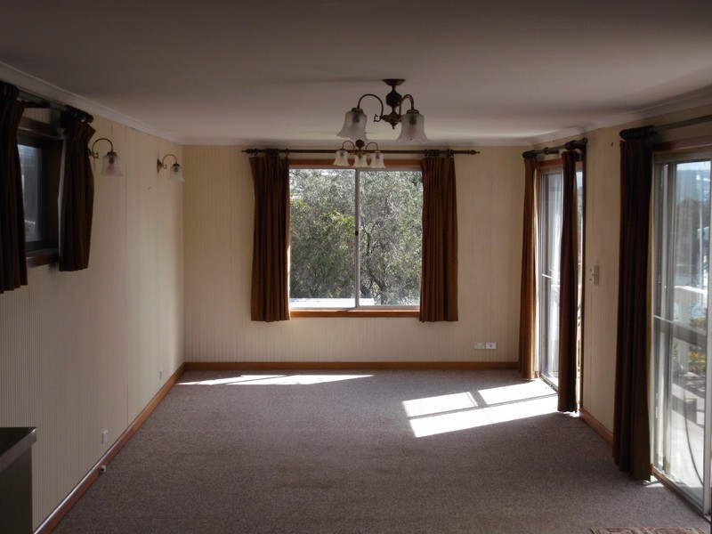 2/23 Bramble, Eden NSW 2551