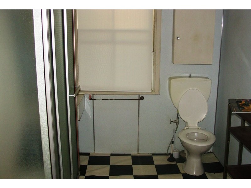 36 Bega St, Bega NSW 2550