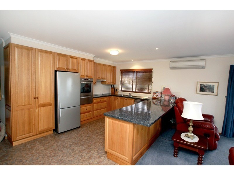 2/130 Pacific Way, Tura Beach NSW 2548