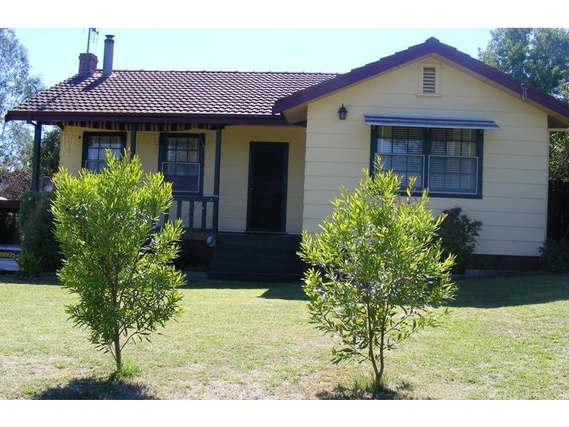 18 Dandar Rd, Bega NSW 2550