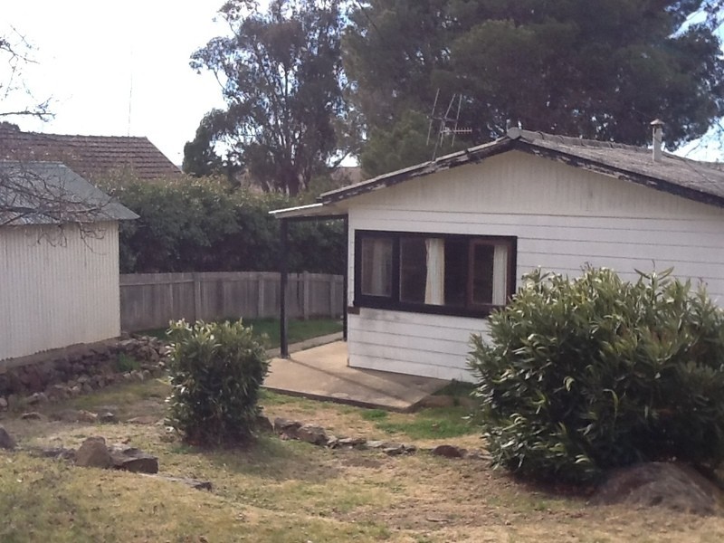 62  Orana Avenue, Cooma NSW 2630