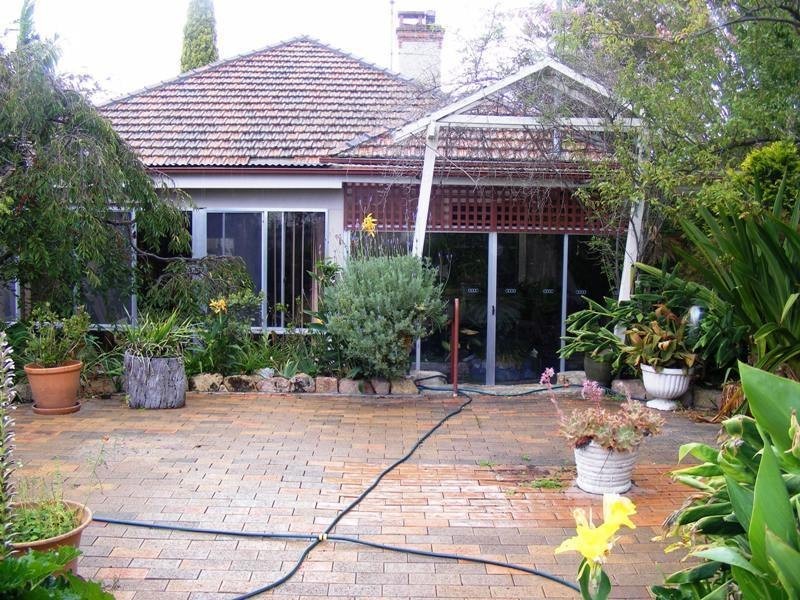 71 Parker Street, Bega NSW 2550