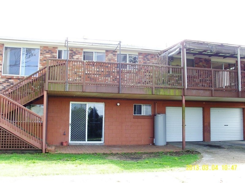 54 Fairview Street, Bega NSW 2550