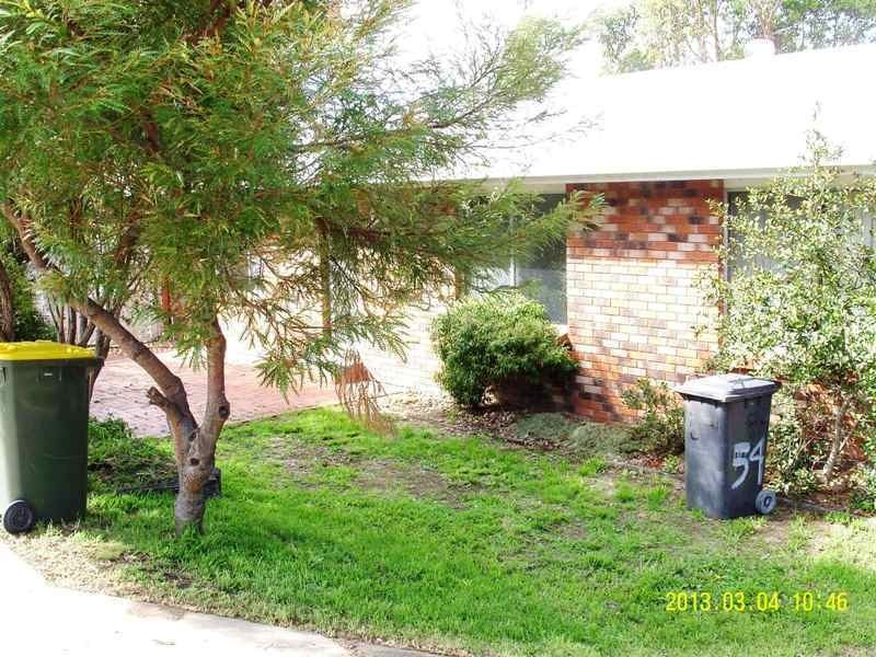 54 Fairview Street, Bega NSW 2550