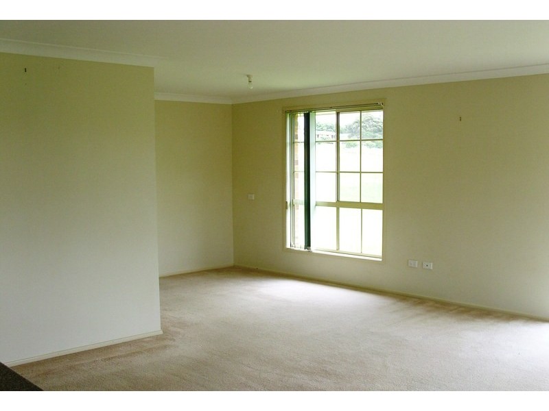24  Max Slater Dr, Bega NSW 2550
