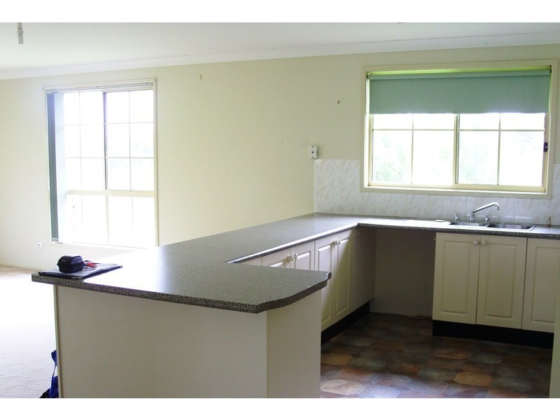 24  Max Slater Dr, Bega NSW 2550