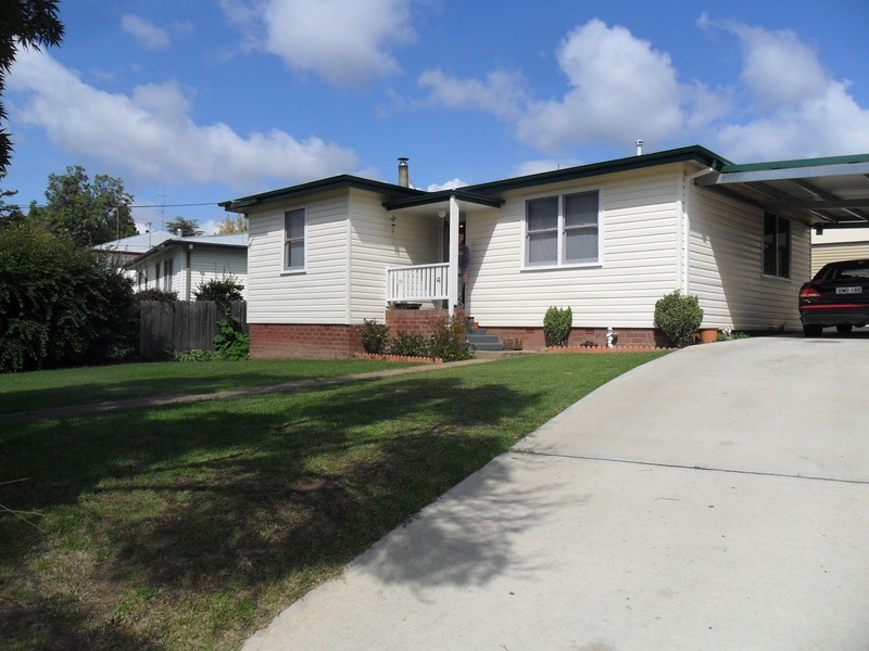 3 Ernest Phillips Ave, Cooma NSW 2630