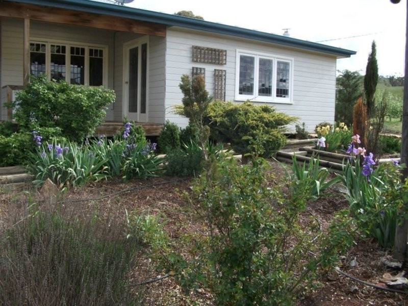 369 Collins Rd, Numeralla NSW 2630