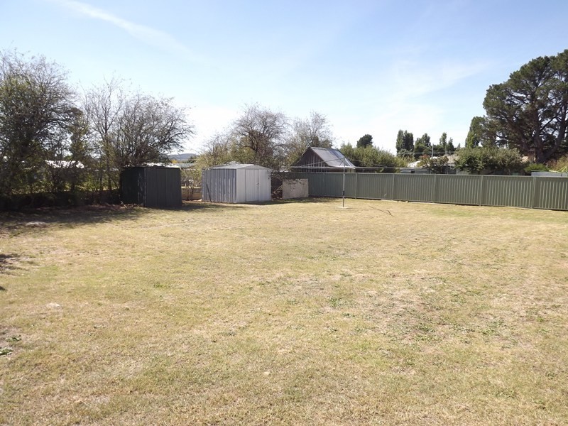 8 Short Street, Berridale NSW 2628