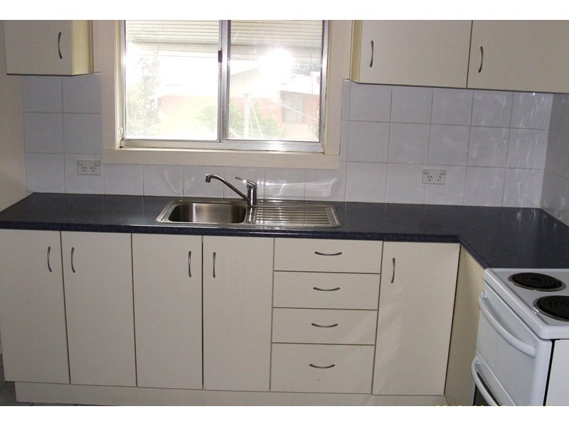 17 LIttle Church St, Bega NSW 2550