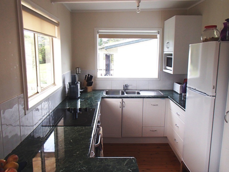 8 Berrambool Drive, Merimbula NSW 2548