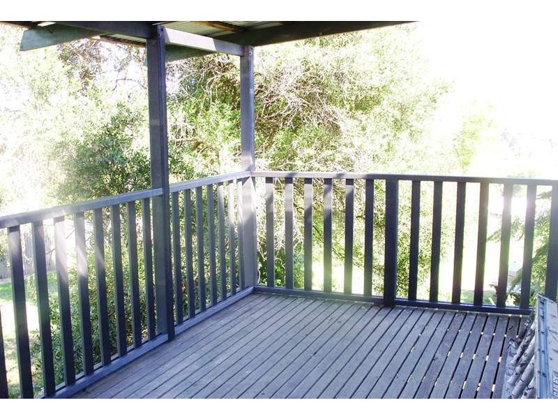 38 Belmore St, Bega NSW 2550