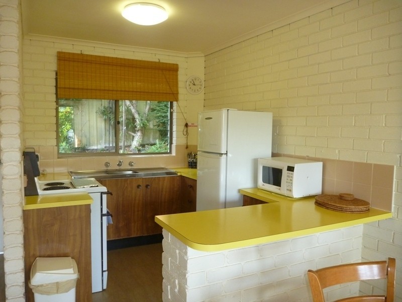 2/2 Wonga Street, Merimbula NSW 2548