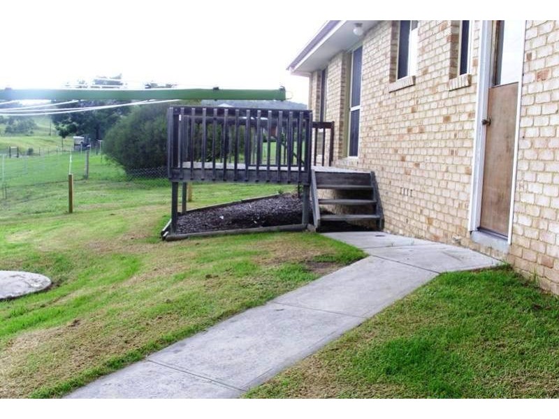 17  Max Slater Drive, Bega NSW 2550