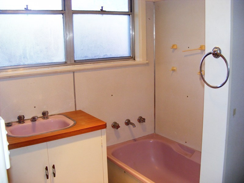 122 Rawlinson Street, Bega NSW 2550