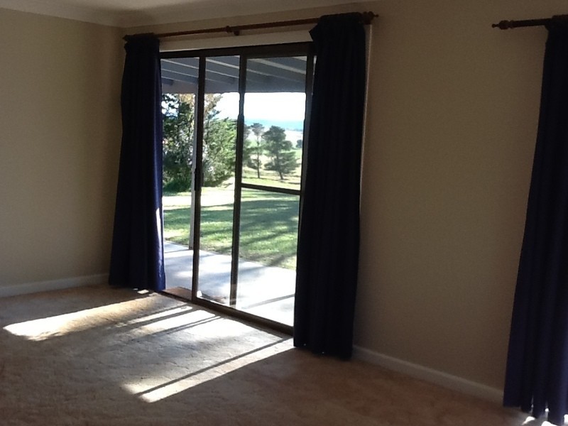 54 Old Mill Rd, Cooma NSW 2630