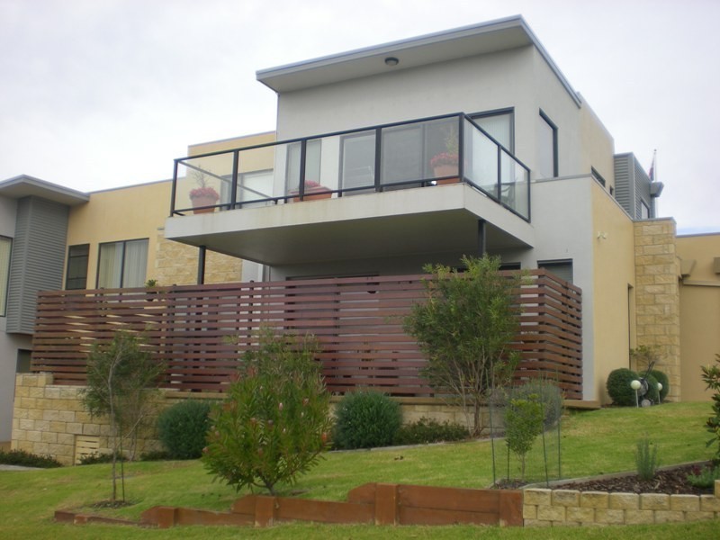 2A Elizabeth Parade, Tura Beach NSW 2548