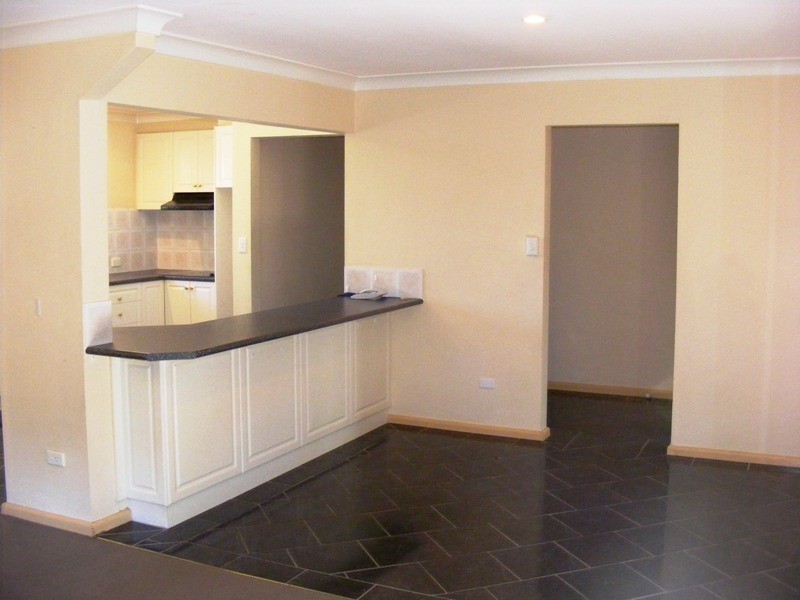 295 Auckland Street, Bega NSW 2550