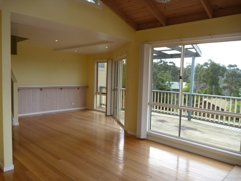 7 Sapphire Crescent, Merimbula NSW 2548