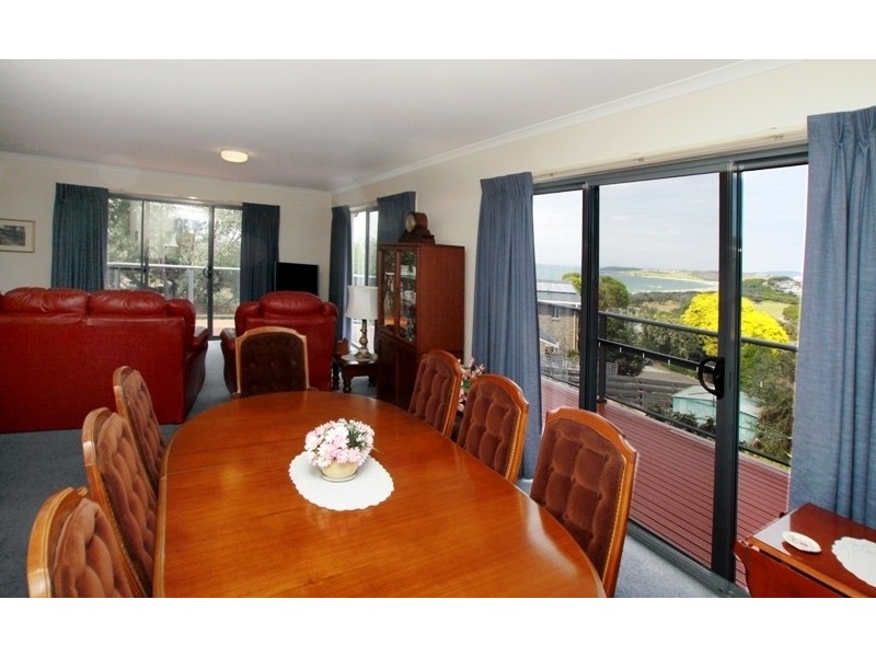 2/130 Pacific Way, Tura Beach NSW 2548