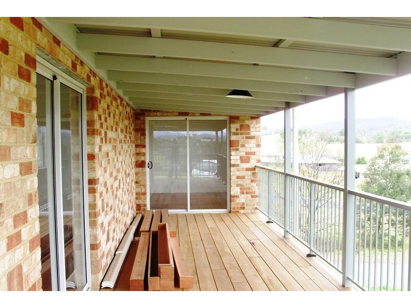 54 Glen Mia, Bega NSW 2550