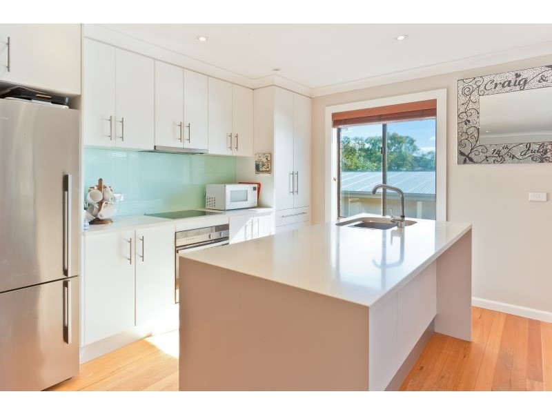 9 Bayview Drive, Tathra NSW 2550