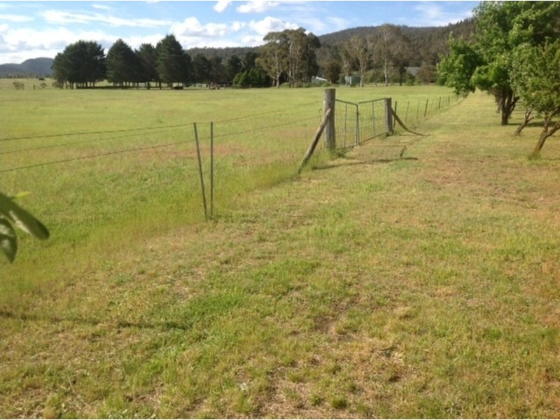 32 Alira Lane, Cooma NSW 2630