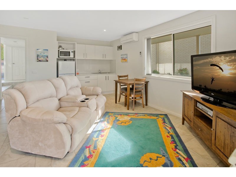 1/4C Surf Circle, Tura Beach NSW 2548