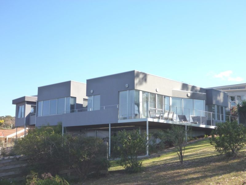 25 Acacia CRESCENT, Tura Beach NSW 2548
