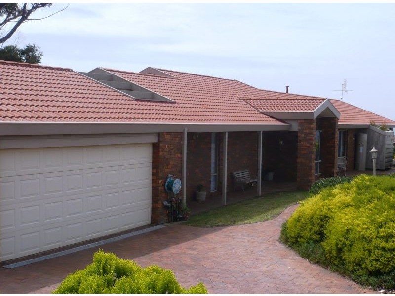 13 Beachview Crt, Tura Beach NSW 2548